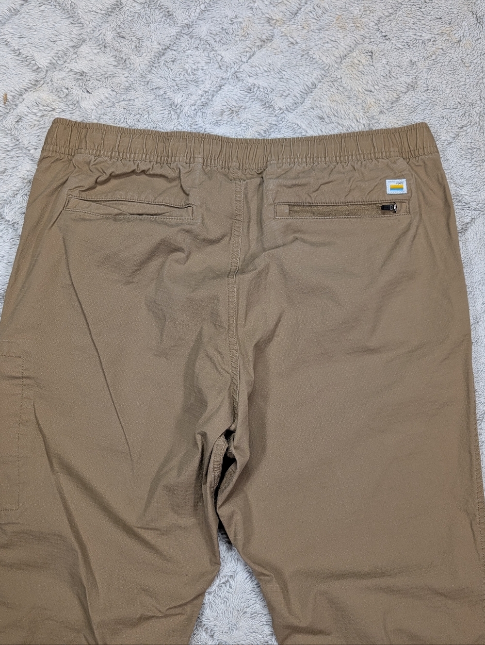 Vuori Pants Mens XL Beige Khaki Ripstop Climber Durable Slim Fit Hiking Trail - Picture 6 of 6